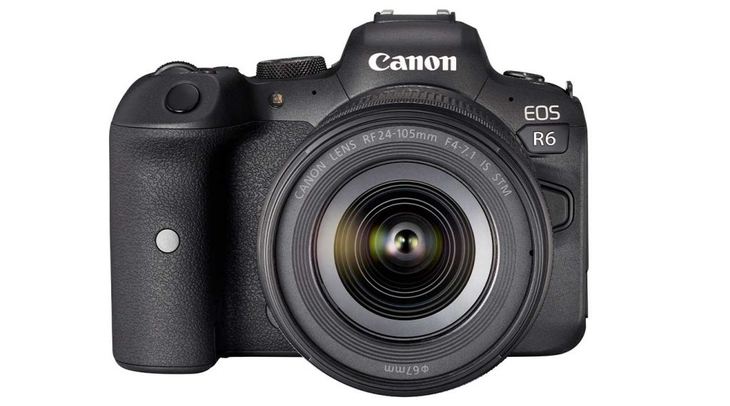 Cámara Canon EOS R5 con un objetivo RF24-105 mm.