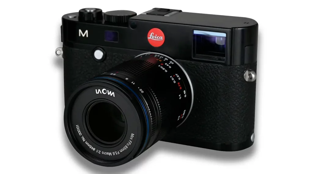 El nuevo objetivo Laowa 85 mm F5.6 2x Ultra Macro APO en una cámara Leica.