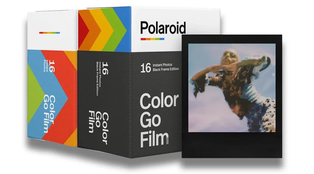 Polaroid Go presenta dos nuevos colores y accesorios, como la película con marco negro mate